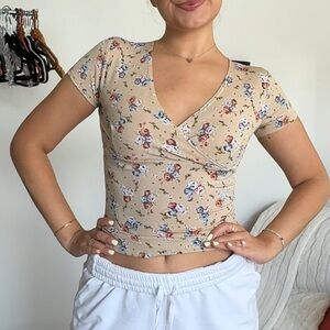 Y2K floral print tee